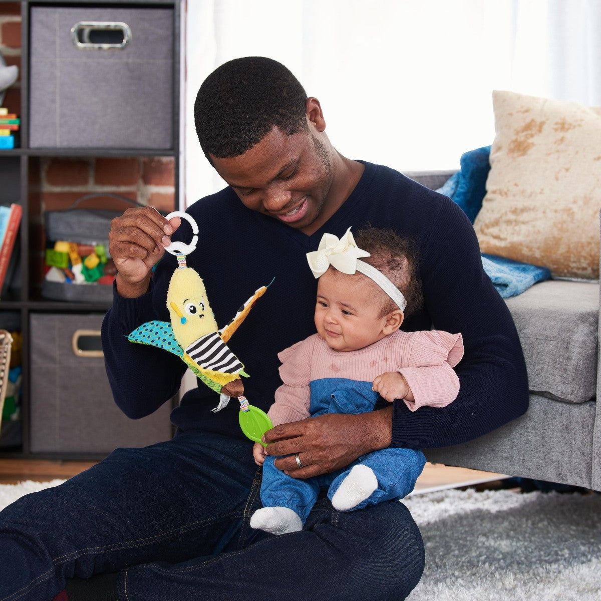 Lamaze Clip & Go rangle, Bananen Bea