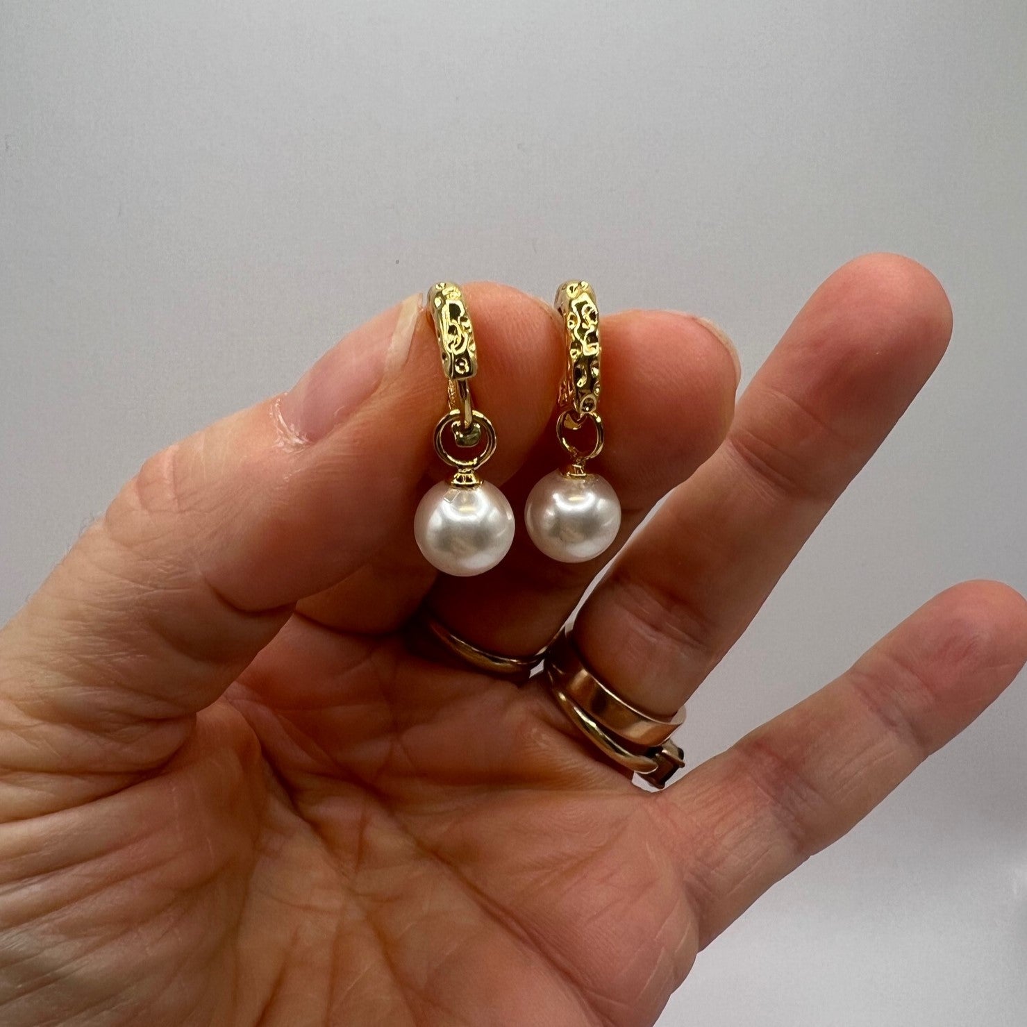 Billie Lou Hoops med perle