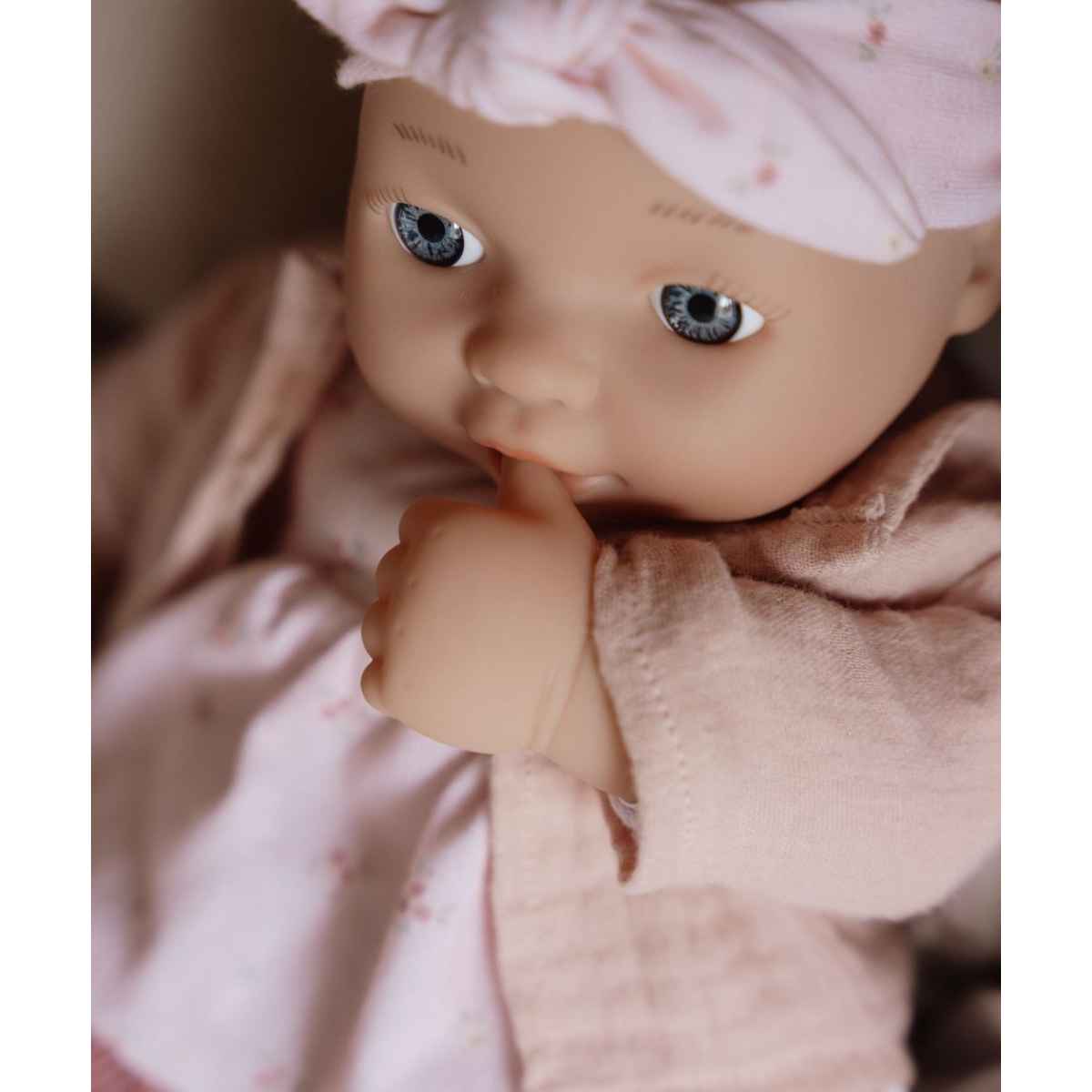Little Dutch Babydukke Lily
