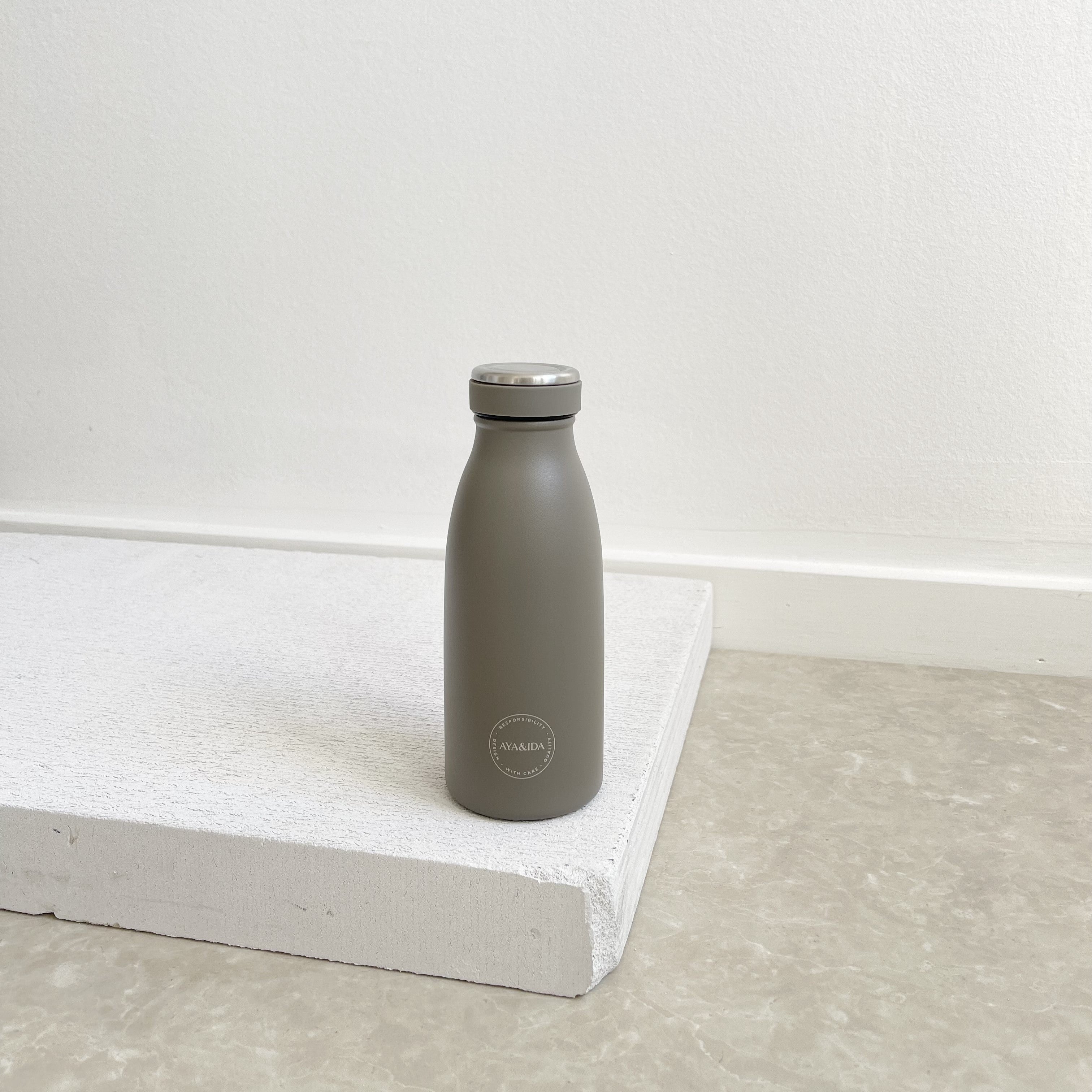 Aya & Ida Thermo drikkeflaske 350 ml, Dusty Brown