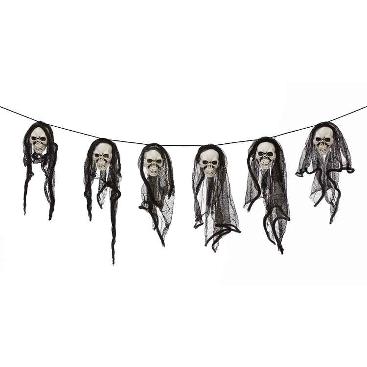 Halloween Kranie guirlande 1,5 meter