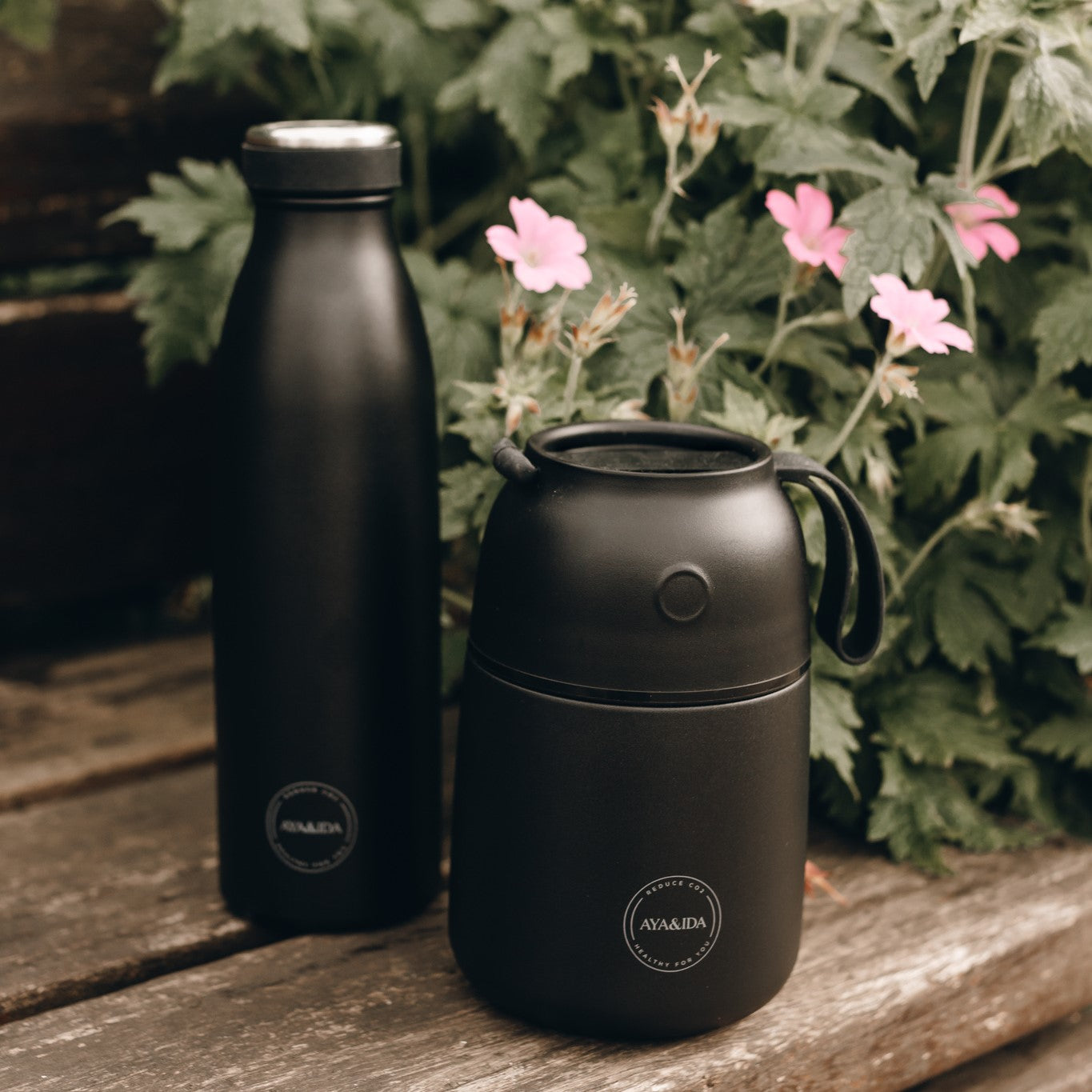 Aya & Ida Food'ie Lunch Box 500 ml, Matte Black