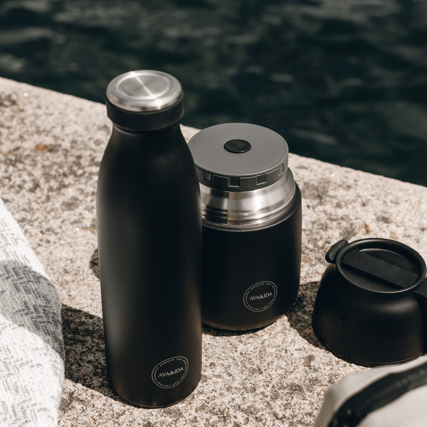 Aya & Ida Food'ie Lunch Box 500 ml, Matte Black