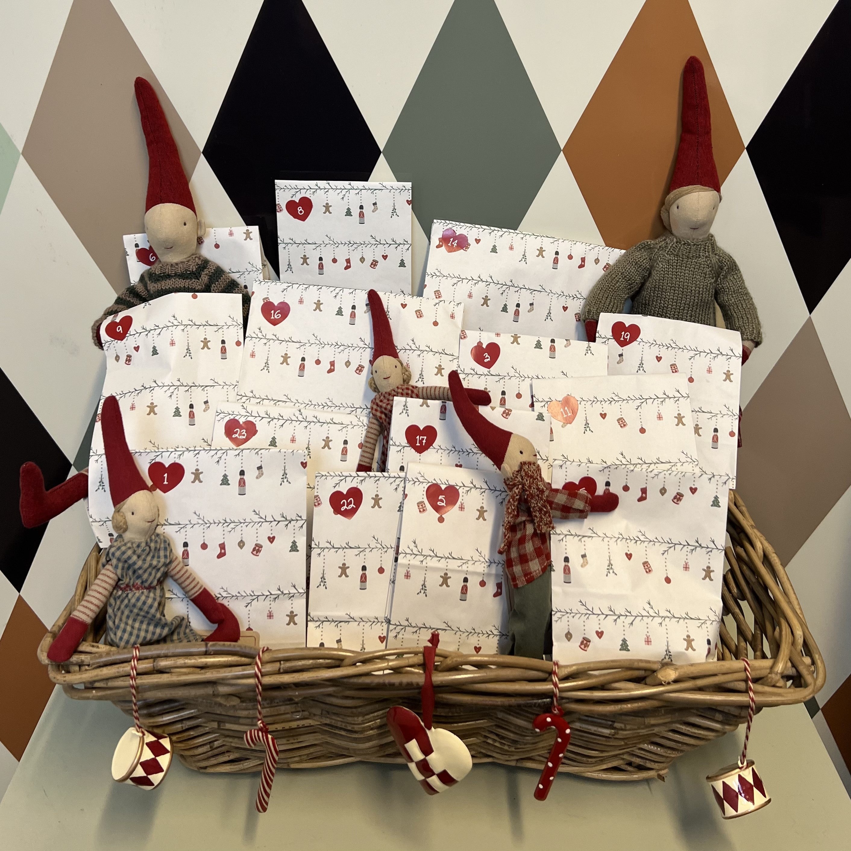 Leg & idés Pakkekalender 1-24