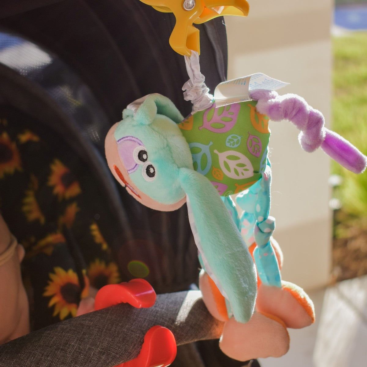 Playgro Aktivitetsrangle med clips, Wonky Wiggler hund