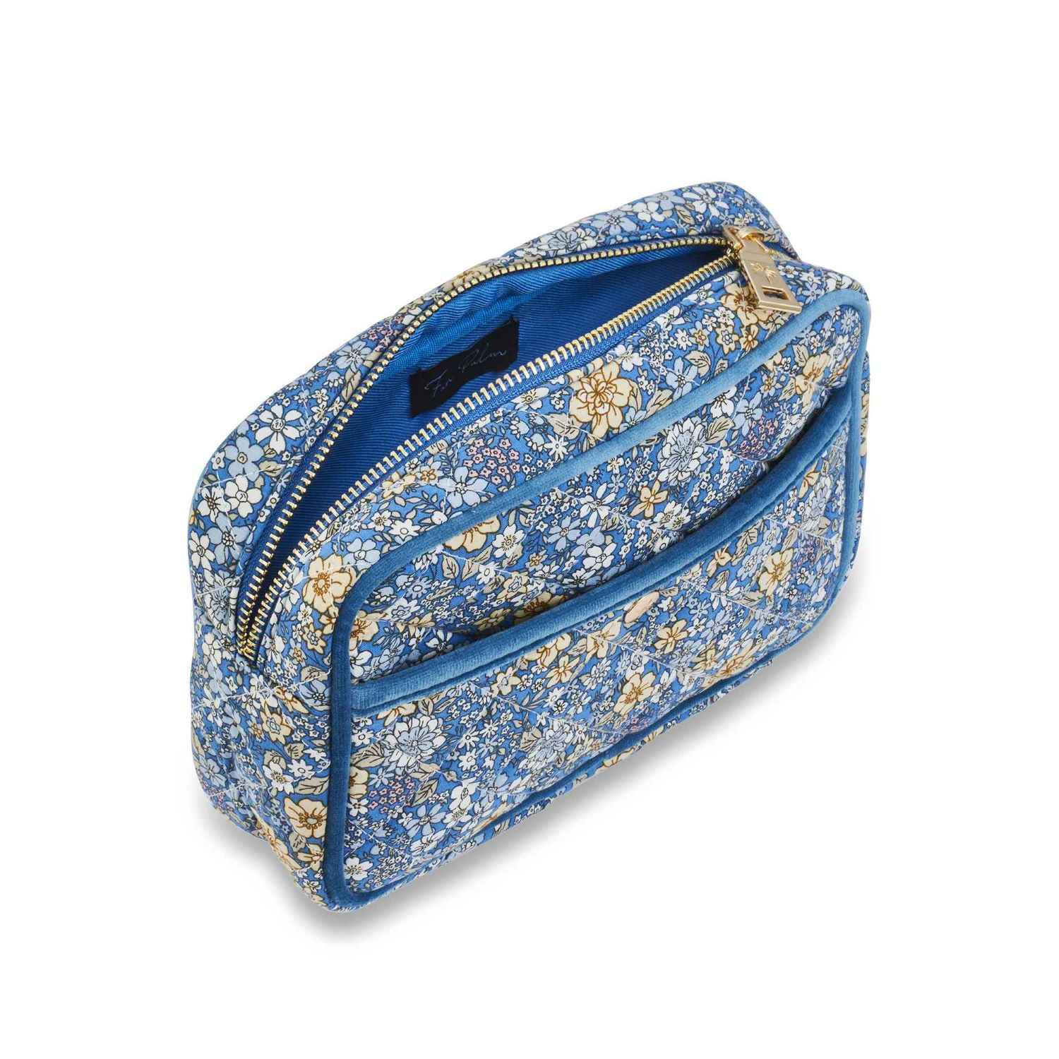 Fan Palm Beauty Bag medium, Blue Flower