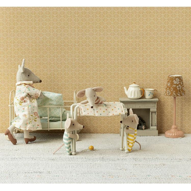 Maileg Mus, Puslebord baby råhvid