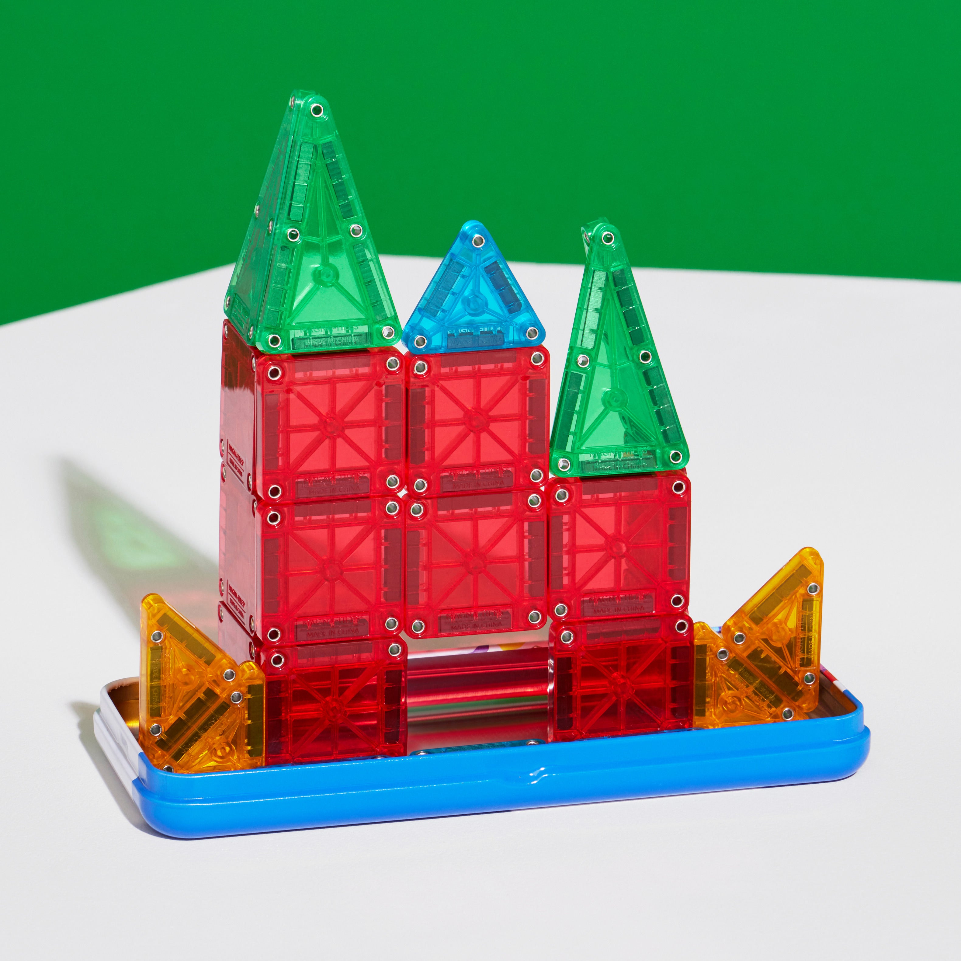 MAGNA-TILES microMAGS Rejsesæt i metalæske 26 stk.